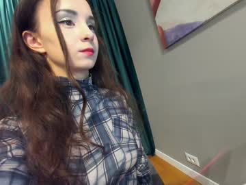 girl
        ehotlovea cam image #6742713