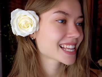 girl
        diora_babe cam image #4592471