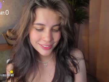 girl
        mellodyyy cam image #143622