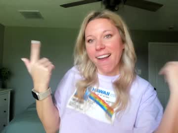 girl
        texas_blonde cam image #1231284