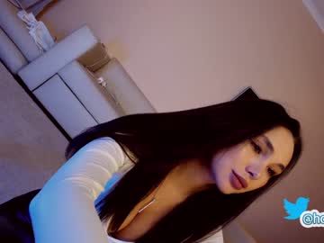 girl
        hollyextra cam image #397927