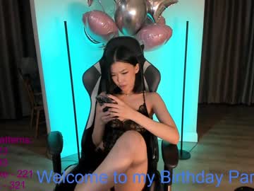girl
        lindamei cam image #2898227