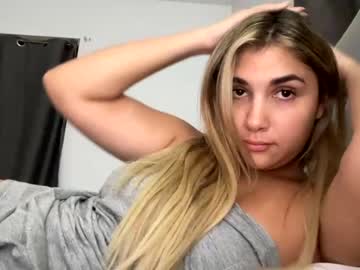 girl
        valentinalove_ cam image #1830147