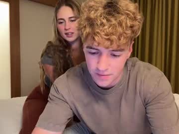 couple
        alpha_luke cam image #6902574