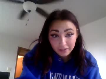 girl
        lunalou444 cam image #2969733