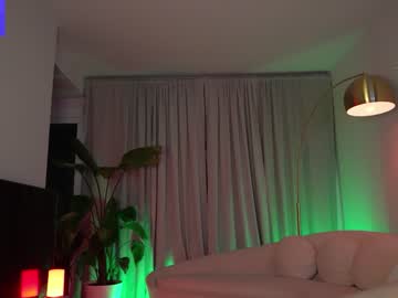 girl
        anniehillofficial_ cam image #3660680