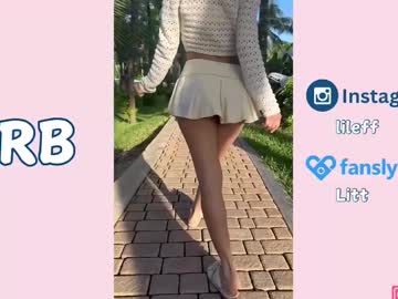 girl
        little_effy18_ cam image #6512501