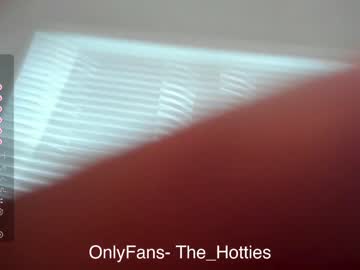 girl
        the_hotties cam image #3910570