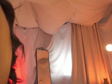 girl
        sunny_maria cam image #5197810