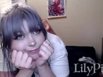 girl
        lilypixel cam image #62066