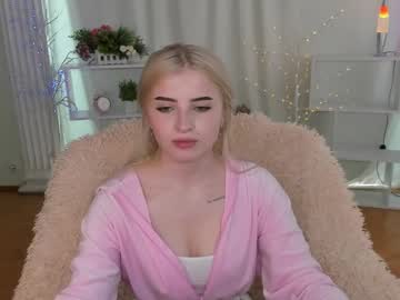 girl Cam Girls Masturbating With Dildos On Chaturbate with nika_queen__