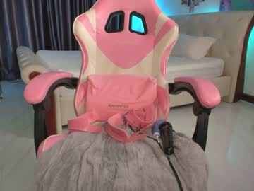 girl
        juicyshow cam image #3618203