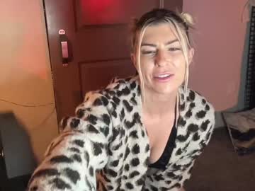 girl Cam Girls Masturbating With Dildos On Chaturbate with chloecumz4u