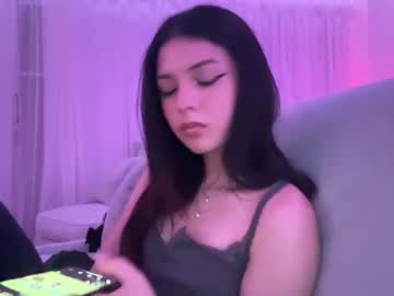 girl
        samantha1282 cam image #1725951