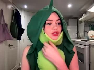 girl
        littlesugarpea cam image #1219223