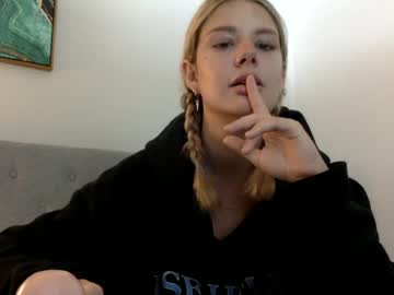 girl
        _xobbylizziexo cam image #2251200