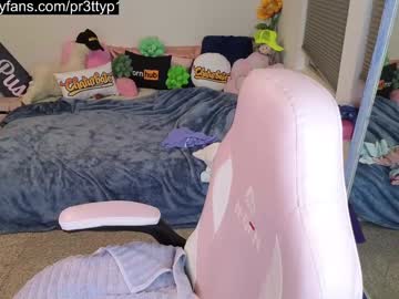 girl
        pr3ttyp1nkpussy cam image #6865015