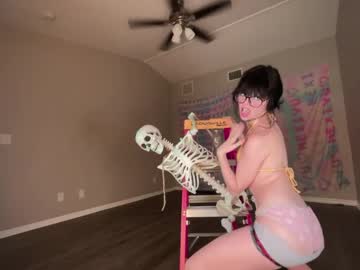 girl
        hexivu cam image #5186068