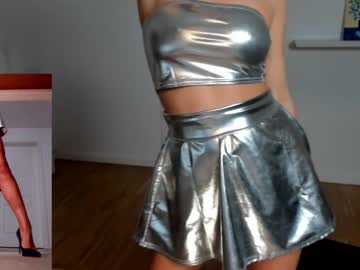 girl
        legswattitude cam image #2954520