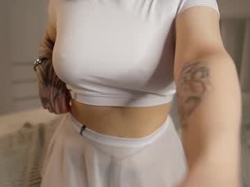 girl
        juliefrancess cam image #6969016