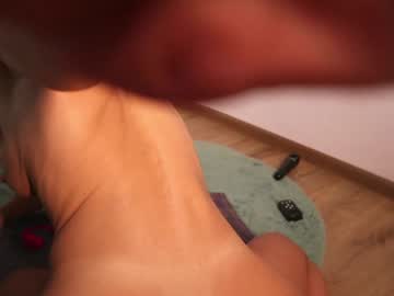 girl
        misslullu cam image #4511564