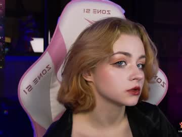 girl
        ashley_mills__ cam image #5862034