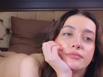 girl
        chloe_rizzi cam image #5467456
