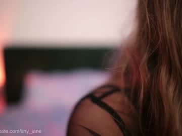 girl
        shy_jane cam image #2248988