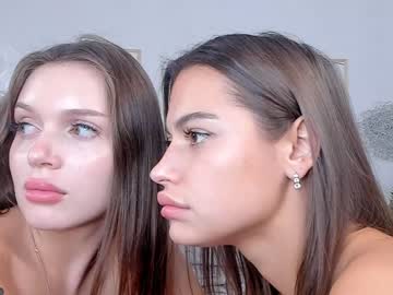 couple
        angelepatel cam image #2594659