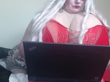 girl
        susi4you cam image #5359944