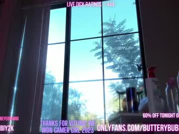 girl
        butterybubblebutt cam image #1801238