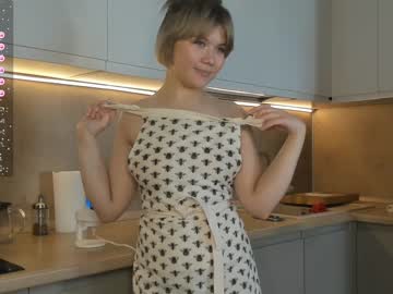 girl
        jettabayse cam image #3668933