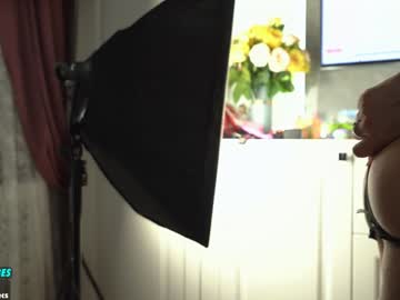 girl
        sweety_rinushka_ cam image #5008916