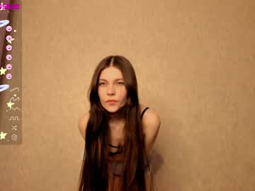 girl
        siennanight cam image #851780