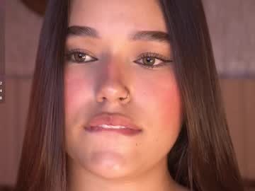 girl
        _meghan_gomez1_ cam image #6750682