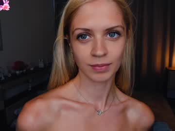 girl
        editaboddy cam image #4661700
