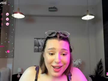 girl Cam Girls Masturbating With Dildos On Chaturbate with kylieeangel