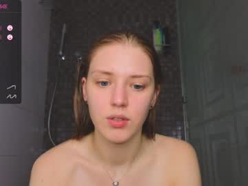 girl
        hichatur cam image #3004795