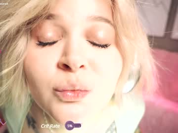 girl
        awondrr cam image #3455715