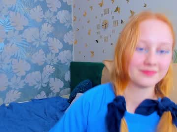 girl
        adaflowersy cam image #1900202