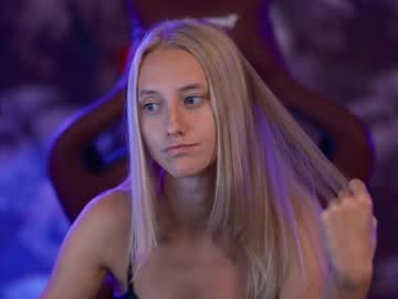 girl
        angeellina cam image #5234543