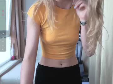 girl
        angeellina cam image #6724362
