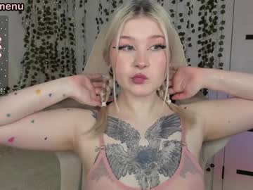 girl
        girl_your_secret_crush cam image #4989441