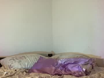 girl
        euphoriha cam image #3352417