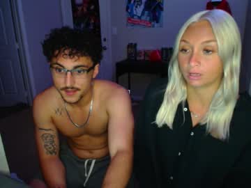 girl
        aspenaries cam image #4603610