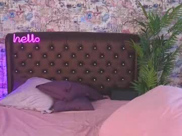 girl
        angelina_new cam image #5558968