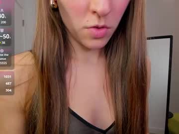 girl
        chic_enchantress cam image #5830412
