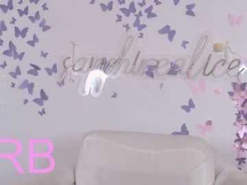 girl
        sapphirealice cam image #3039733