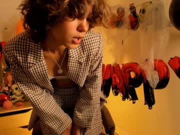 girl
        lenaelisabeth cam image #2761479