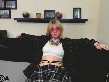 girl
        happy_gir1 cam image #668306